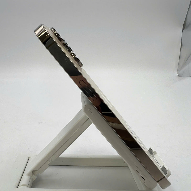 iPhone 14 Pro Max 256GB Gold 98% battery 85% The device has paid off all network fees and is used like Apple International (3x spots) - HH9768 