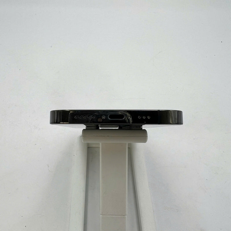 iPhone 12 Pro 128GB Black 98% battery 88% The device has paid off all network fees and is used like an Apple International (dark edges) - HH4031 