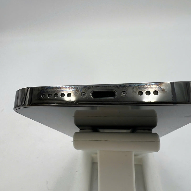 iPhone 12 Pro 128GB Black 98% battery 88% The device has paid off all network fees and is used like an Apple International (dark edges) - HH4031 