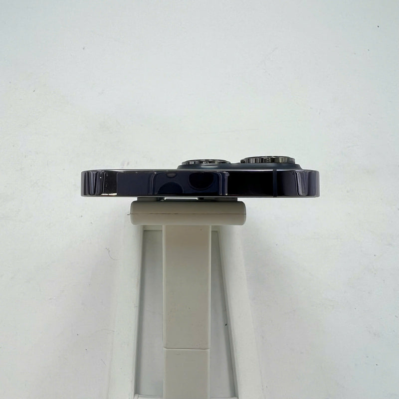 iPhone 14 Pro 256GB Purple 98% battery 87% Apple International (scratched paint on the edge) - HH0593 