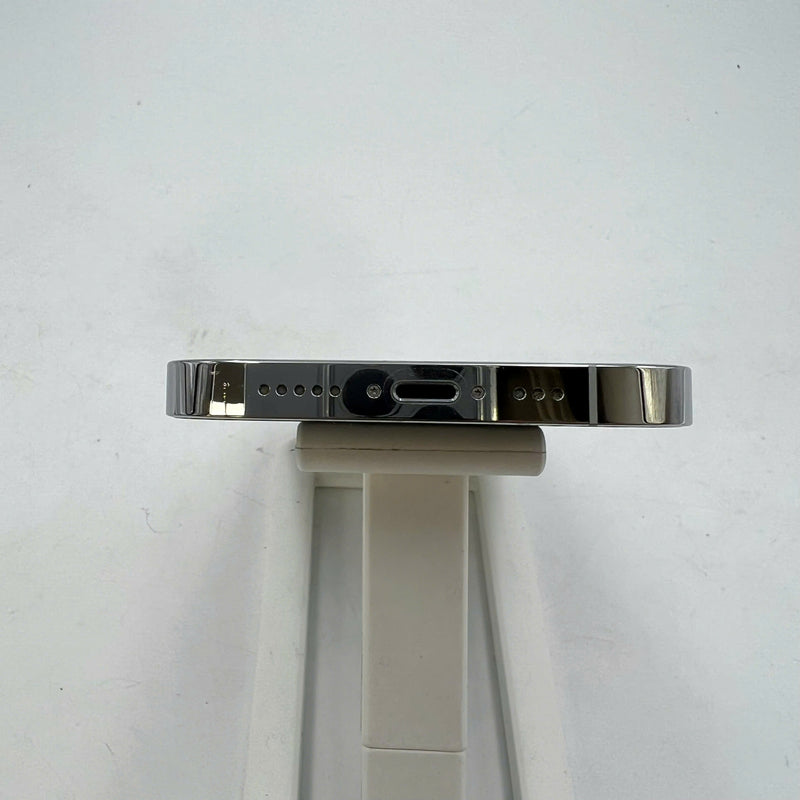 iPhone 14 Pro 256GB White 98% battery 88% Apple International (many scratches on screen, LKCH battery, 0.5x/3x spots) - HH5366 