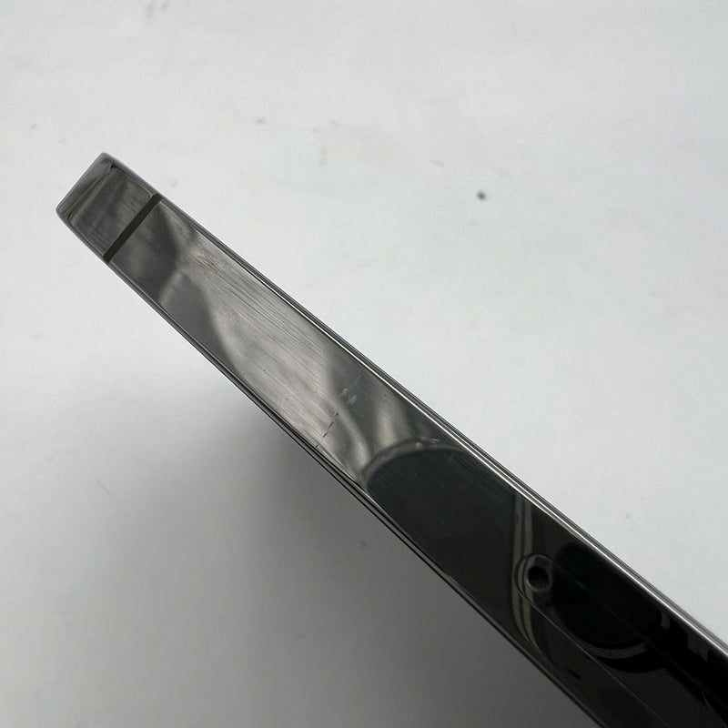 iPhone 13 Pro 128GB Black 98% battery 100% The device has paid all network fees and is used like Apple International (Battery replaced, scratched edges) - HH0871 