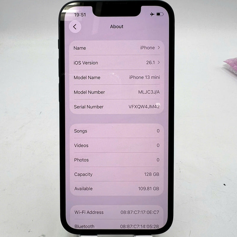 iPhone 13 mini 128GB Black 98% battery 100% The device has paid all network fees and is used like Apple International (Battery replaced, scratched edges) - HH9737 