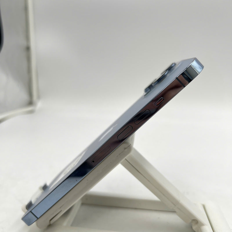 iPhone 13 Pro Max 128GB Blue 98% battery 100% Apple International (Replaced battery, 3x spots) - HH7582 