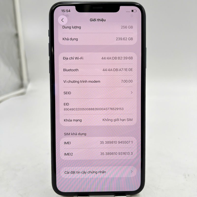 iPhone 11 Pro Max 256GB Green 97% battery 91% Warranty code LL/A (replaced battery, 1x spot, scratched screen, scratched edges, dark back) - HH5071 