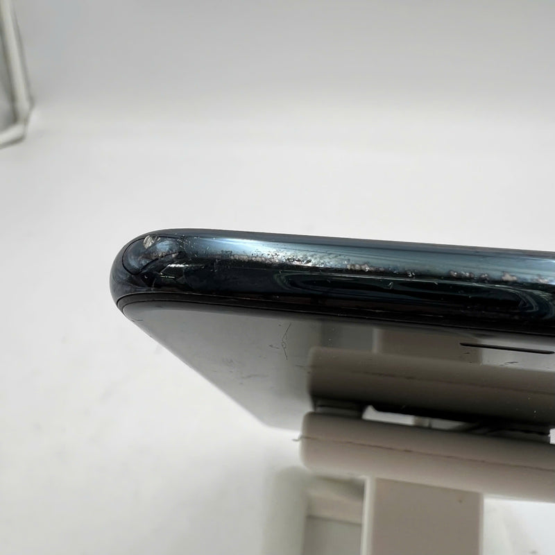 iPhone 11 Pro Max 256GB Green 97% battery 91% Warranty code LL/A (replaced battery, 1x spot, scratched screen, scratched edges, dark back) - HH5071 