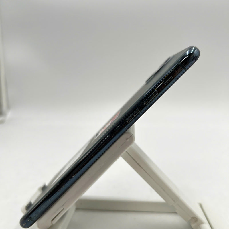 iPhone 11 Pro Max 256GB Green 97% battery 91% Warranty code LL/A (replaced battery, 1x spot, scratched screen, scratched edges, dark back) - HH5071 