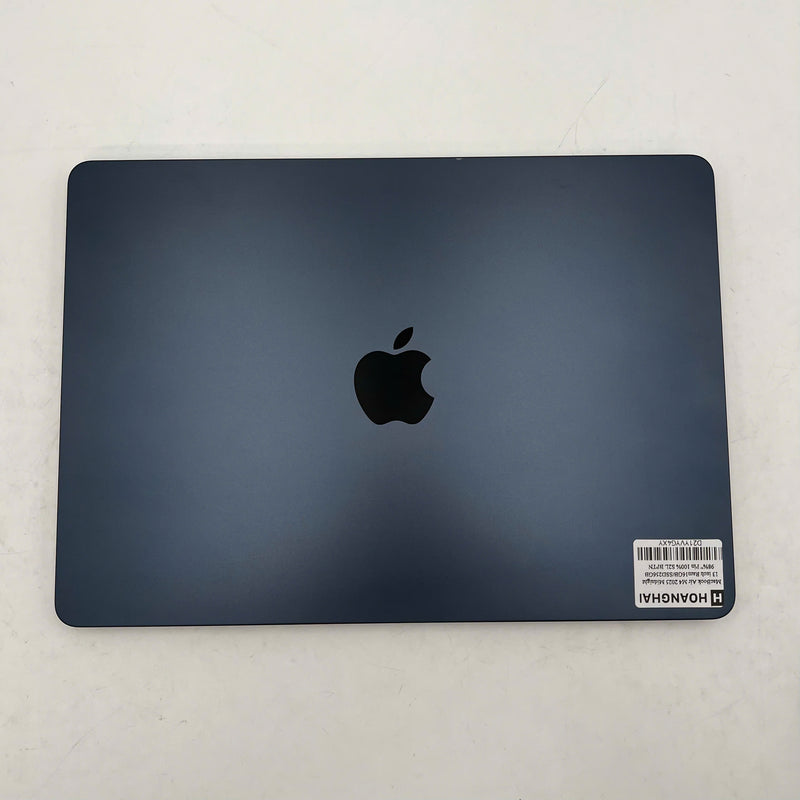Macbook Air 2025 13.6in Black Apple M4/ RAM 16GB/ SSD 256GB 98% battery 100% Charged 2 times BPTN 