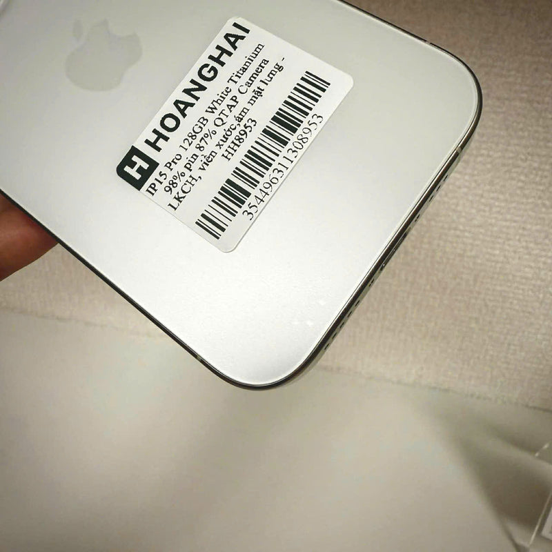 iPhone 15 Pro 128GB White 98% battery 87% Apple International (LKCH camera, scratched edges, dark back) - HH8953 
