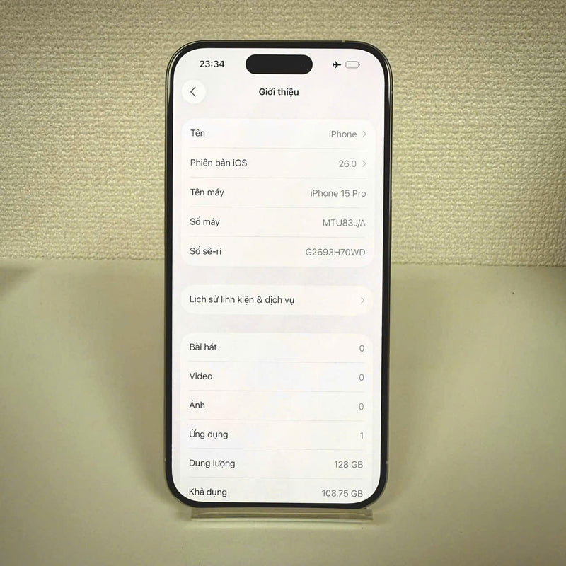 iPhone 15 Pro 128GB White 98% battery 87% Apple International (LKCH camera, scratched edges, dark back) - HH8953 