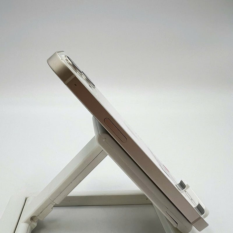 iPhone 13 128GB White 98% battery 100% The device has paid all network fees and is used like an Apple International (scratched edges, DTP) - HH8717 