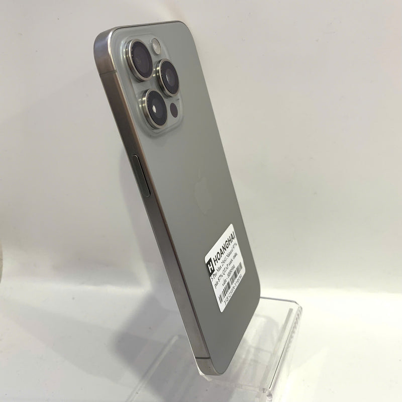 iPhone 15 Pro Max 256GB Natural 98% battery 100% International Apple (scratched screen, scratched edges, 0.5x spots, DTP) - HH2151 