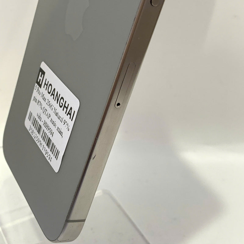 iPhone 15 Pro Max 256GB Natural 98% battery 100% International Apple (scratched screen, scratched edges, 0.5x spots, DTP) - HH2151 