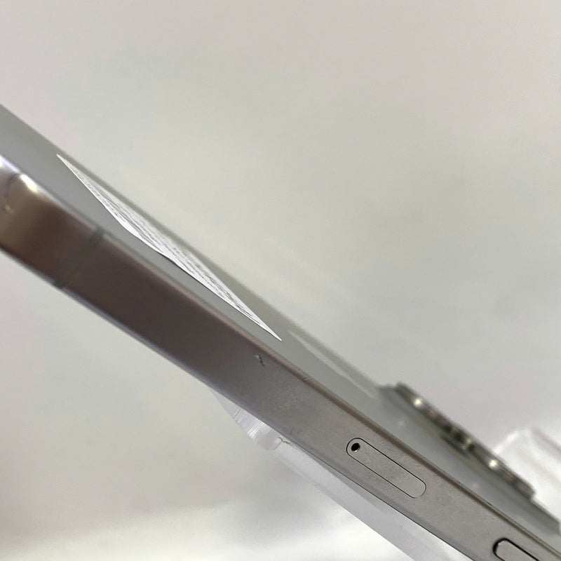 iPhone 15 Pro Max 256GB Natural 98% battery 100% International Apple (scratched screen, scratched edges, 0.5x spots, DTP) - HH2151 