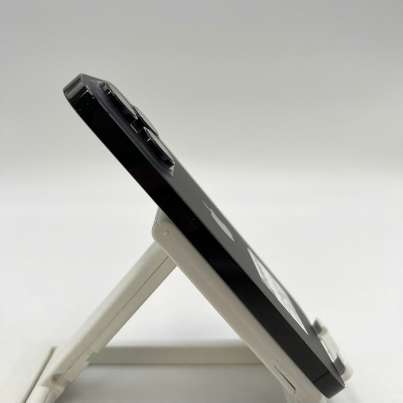 iPhone 14 Pro 256GB Black 98% battery 100% The device has paid off all network bills and is used like Apple International (scratched orange border, 0.5x/3x spots, DTP) - HH3020 