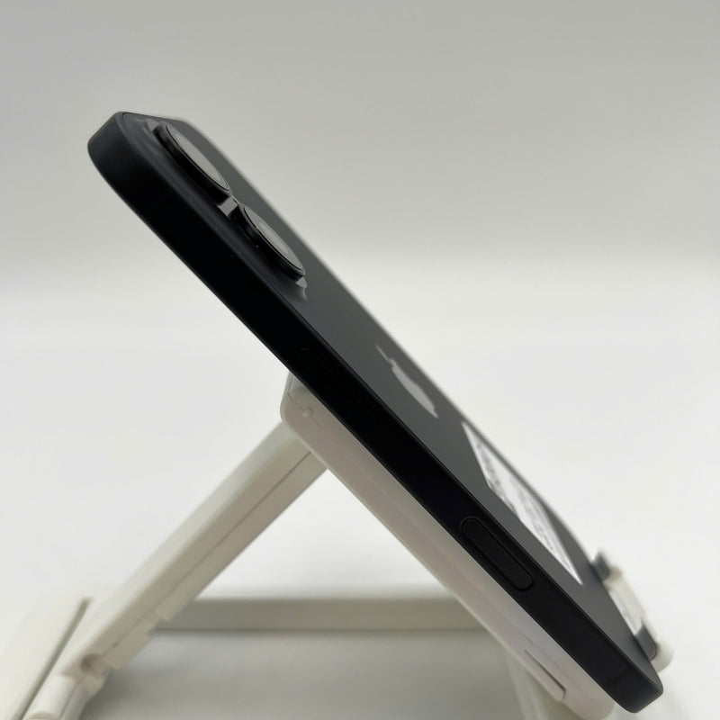 iPhone 16 128GB Black 98% battery 100% International warranty from SB (No SB sim - dark edges, scratches on camera edge) - HH6144 