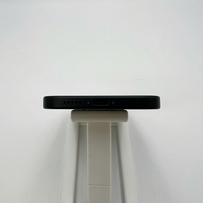 iPhone 16 128GB Black 98% battery 100% International warranty from SB (No SB sim - dark edges, scratches on camera edge) - HH6144 