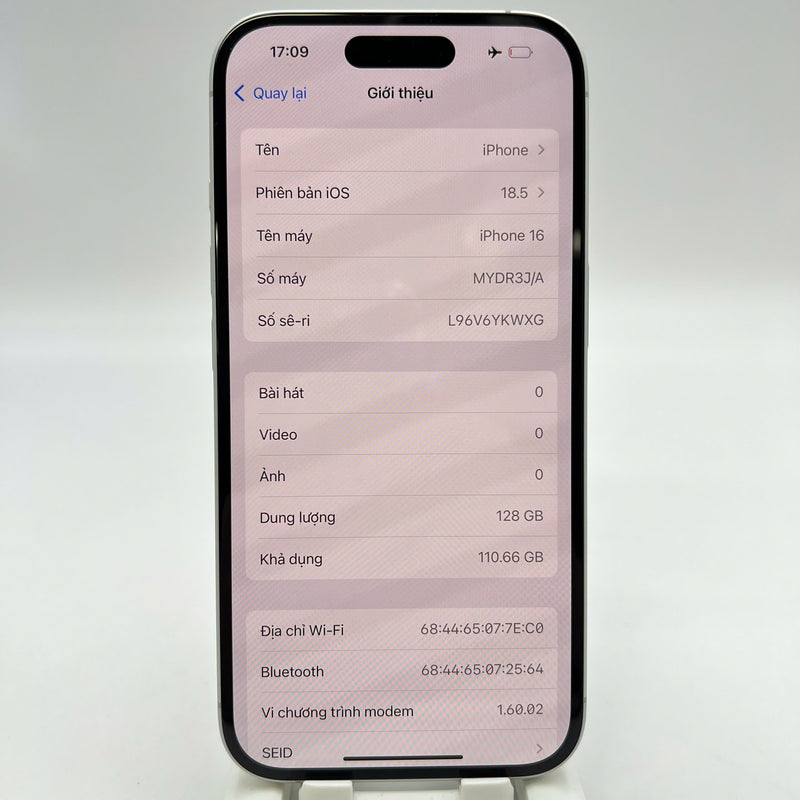 iPhone 16 128GB White 100% International Warranty from SB (No SB sim) 