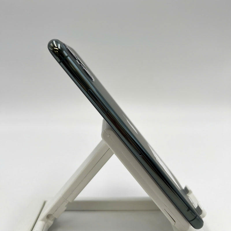 iPhone 11 Pro Max 64GB Green 98% battery 100% US version (Replaced battery - Locked device, 1x camera spot, dark edges, screen scratches) - HH0628 