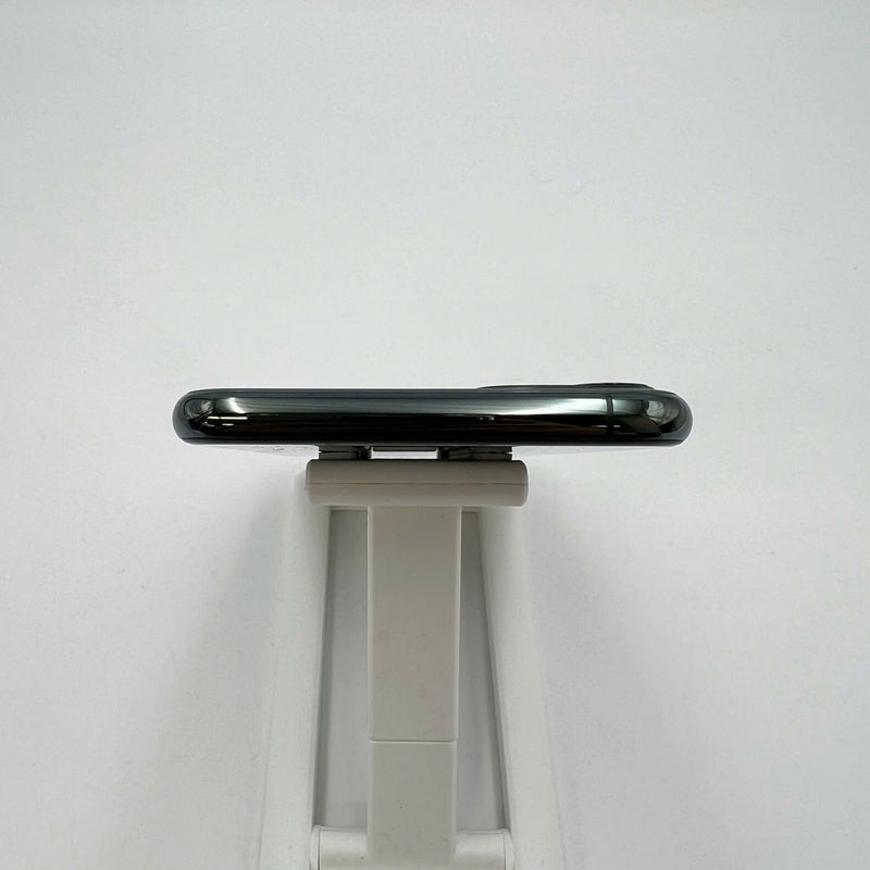 iPhone 11 Pro Max 64GB Green 98% battery 100% US version (Replaced battery - Locked device, 1x camera spot, dark edges, screen scratches) - HH0628 