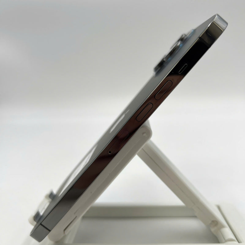 iPhone 13 Pro Max 128GB Black 98% battery 100% Apple International (Replaced battery, 3x spots) - HH5974 