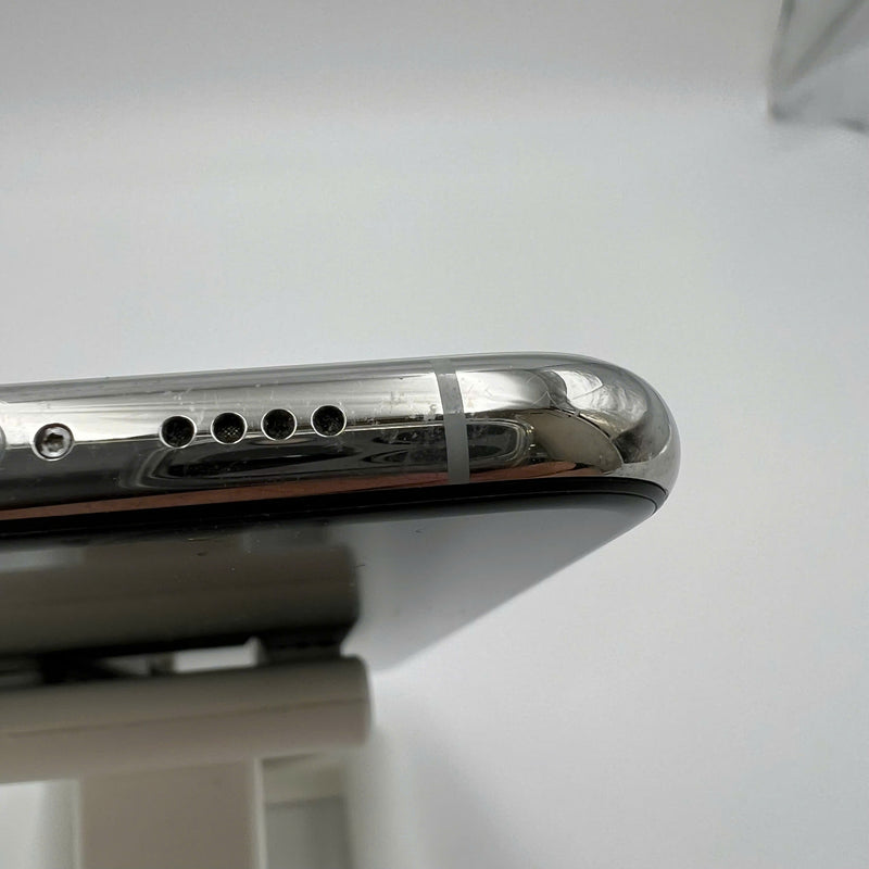 iPhone 11 Pro Max 64GB Black 97% battery 100% The device has paid all network fees and is used like Apple International (Battery replaced - 1x camera spot, screen scratches, edges) - HH5675 