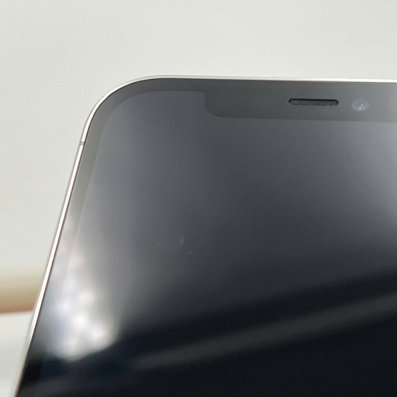 iPhone 12 Pro 128GB White 98% battery 87% The device has paid off all network fees and is used like an Apple International (scratched edges) - HH9918 