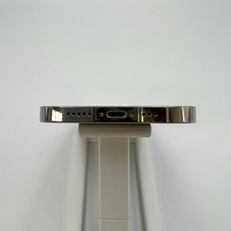 iPhone 12 Pro 128GB White 98% battery 87% The device has paid off all network fees and is used like an Apple International (scratched edges) - HH9918 