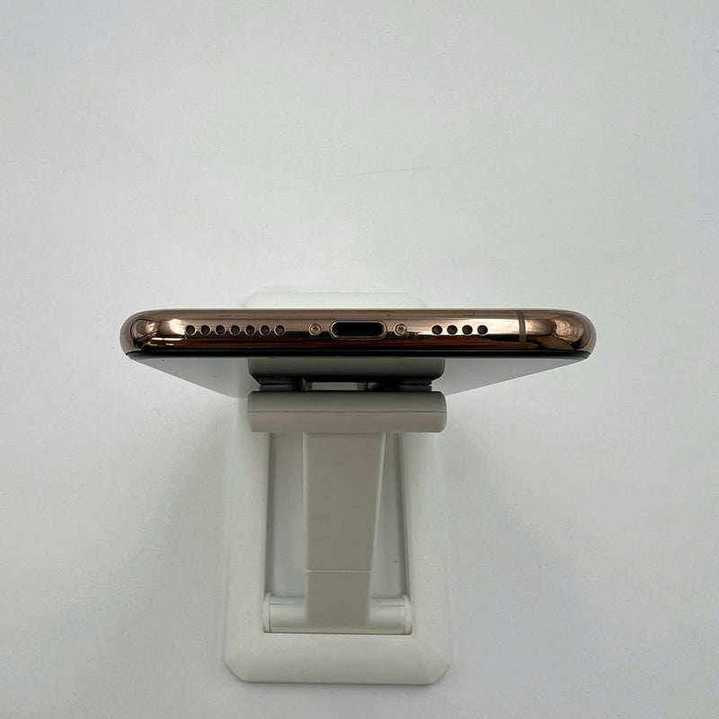 iPhone XS Max 256GB White 98% battery 100% The device has paid off all network fees and is used like an Apple International (Replaced battery, 1 spot, many scratches on the edge) - HH9059 