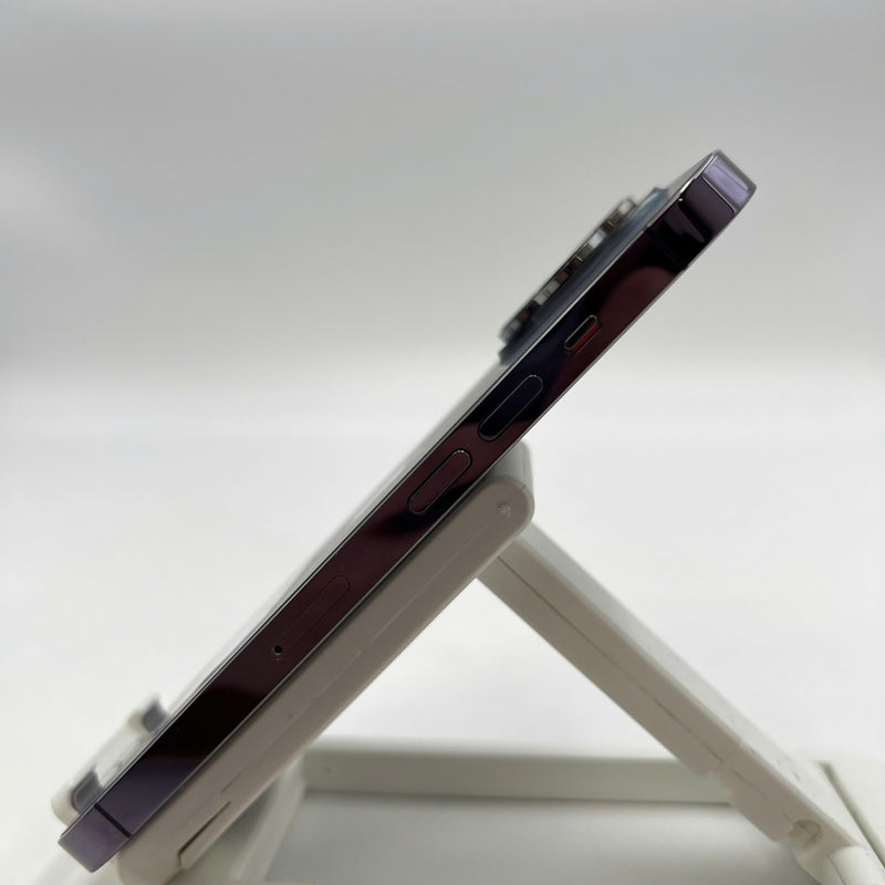 iPhone 14 Pro 128GB Silver 98% battery 85% International from SB (No SB sim - Replaced battery - Light scratches on the edge, 0.5x/3x spots) - HH3747 