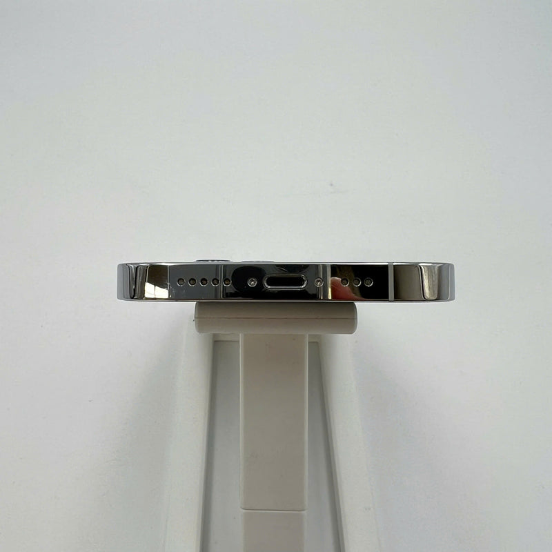 iPhone 14 Pro 256GB White 98% battery 88% Apple International (many scratches on screen, LKCH battery, 0.5x/3x spots) - HH5366 