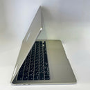 Macbook Air 2024 13.6in White Apple M3/ RAM 8GB/ SSD 512GB 99% battery 100% charged 11 times BPTN 