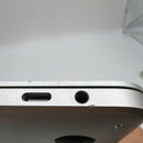 MacBook Pro 2020 13.3" Silver i7/32GB/1TB 98% sạc 67 lần BPTN (xước mặt logo, xước viền)