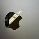 iPad Gen 5 9.7" 32GB Silver 4G + Wifi 98% pin 94% Từ DCM (màn xước, mặt lưng sứt viền nhẹ, chỉ DCM)