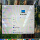 Macbook Air 2022 13.6" Silver Apple M2/ RAM 8GB/ SSD 256GB 98% pin 99% sạc 70 lần (có trầy)